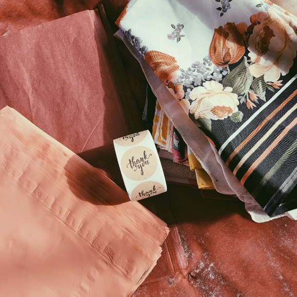 About Me🌷🌿 - Picture 2 of 7